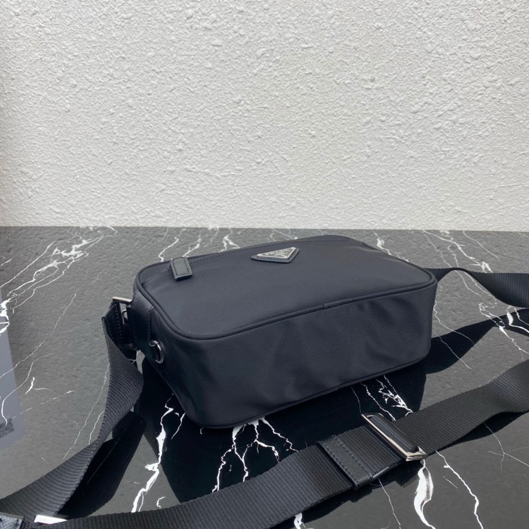 Prada Re-Nylon Shoulder Bag Black - Afbeelding 5