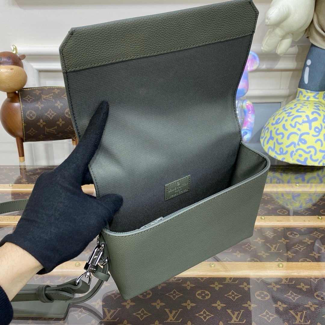 Louis Vuitton Fastline LV Aerogram Bag Khaki Green - Afbeelding 9