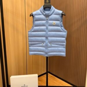Alternative view of Moncler Lechtal Down Bodywarmer Light Blue
