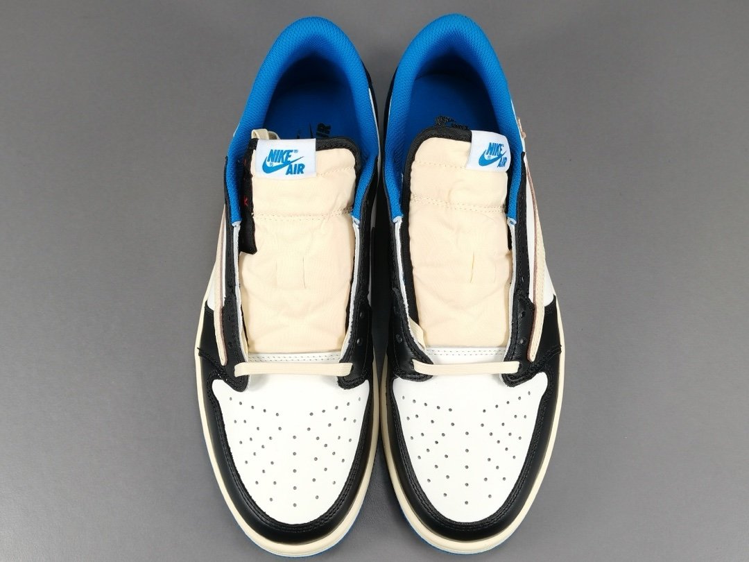 Jordan 1 Retro Low OG SP
Fragment x Travis Scott - Afbeelding 4