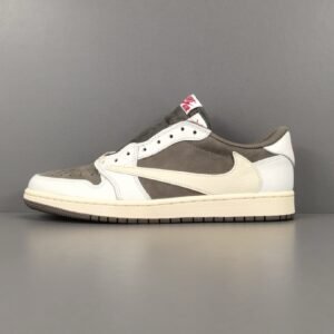 Alternative view of Jordan 1 Retro Low OG SP
Travis Scott Reverse Mocha