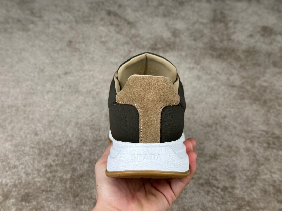 Prada Prax 01 Re-Nylon Beige Green Suede - Afbeelding 9