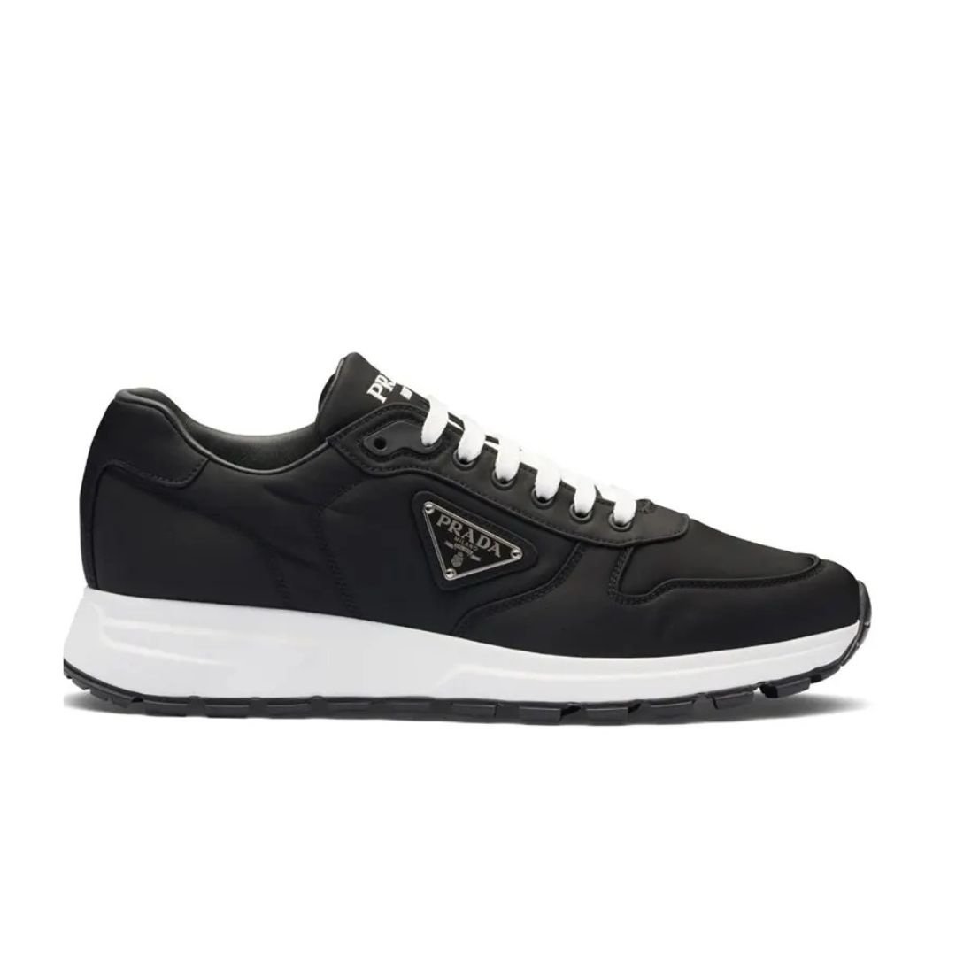 Prada Prax 01 Re-Nylon Black/White