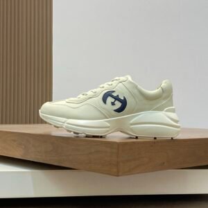 Alternative view of Gucci Rhyton Interlocking G White/Black