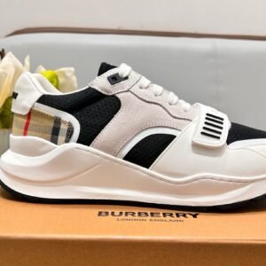 Alternative view of Burberry Ramsey White/Black