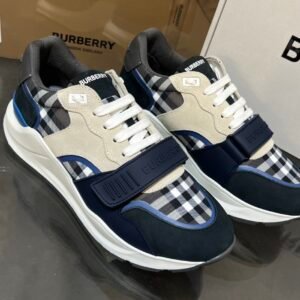 Alternative view of Burberry Ramsey Navy/White