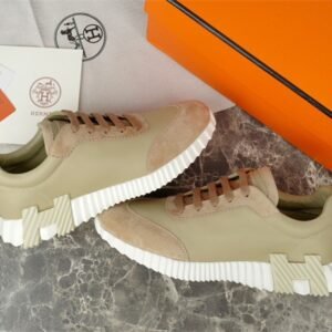 Alternative view of Hermes Bouncing Sneaker Beige