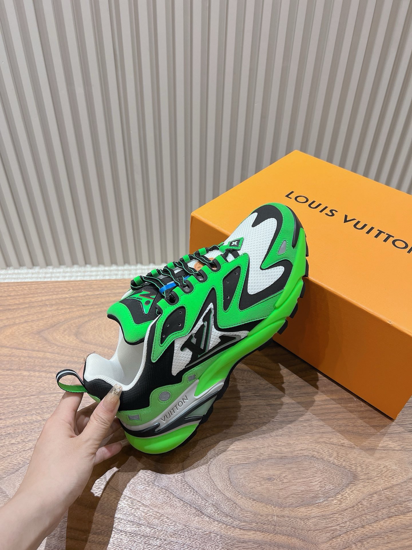 Louis Vuitton Runner Tatic Green - Afbeelding 6