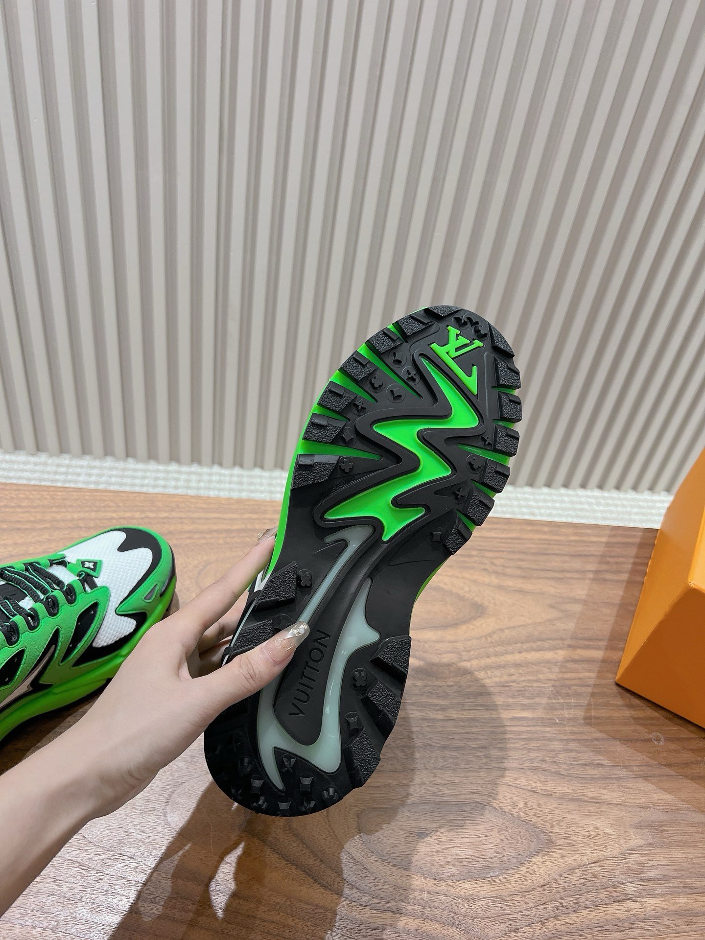 Louis Vuitton Runner Tatic Green - Afbeelding 9