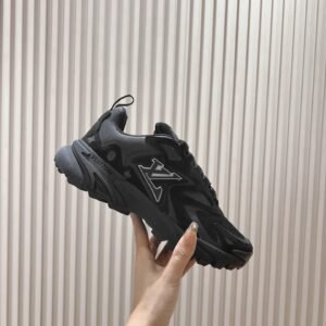 Alternative view of Louis Vuitton Runner Tatic Black