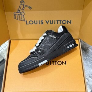 Alternative view of Louis Vuitton Trainer Black/White Denim