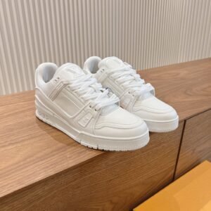Alternative view of Louis Vuitton Trainer Full White