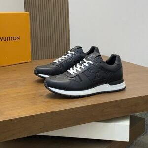 Alternative view of Louis Vuitton Run Away Black/White