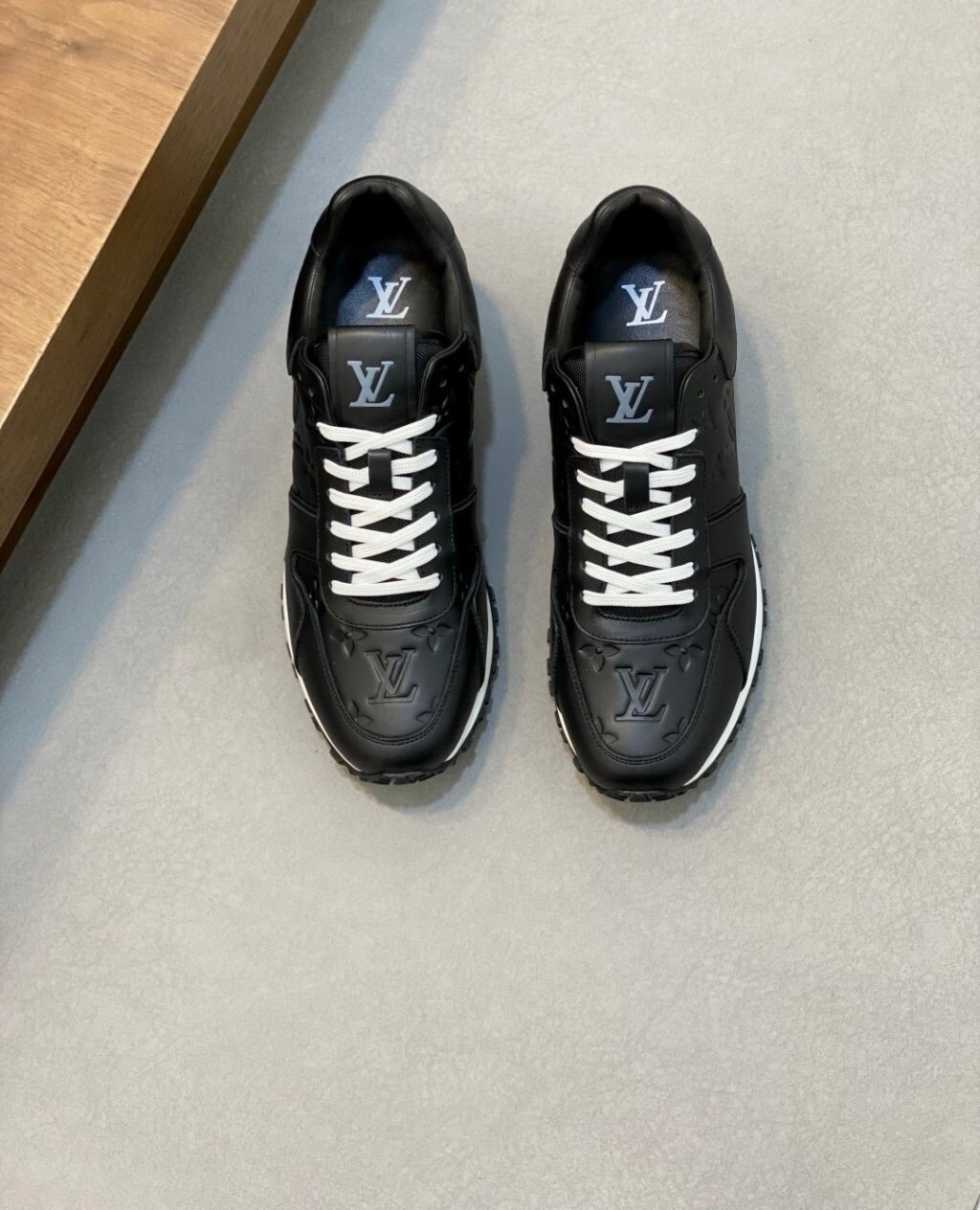 Louis Vuitton Run Away Black/White - Afbeelding 3