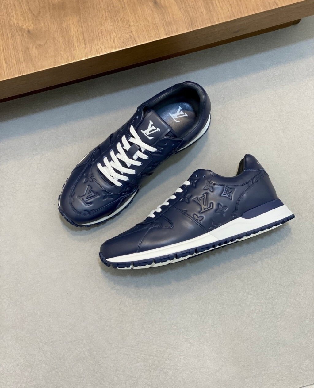 Louis Vuitton Run Away Navy/White - Afbeelding 3