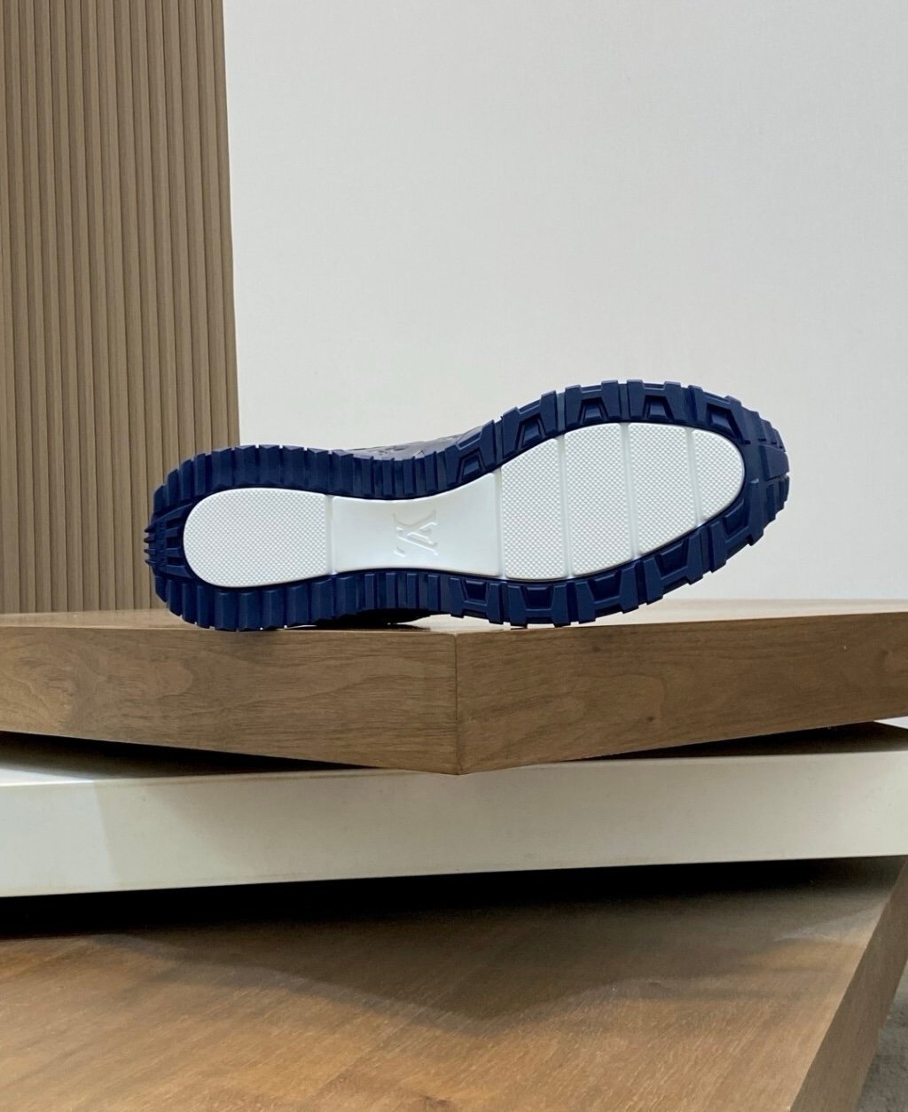 Louis Vuitton Run Away Navy/White - Afbeelding 7