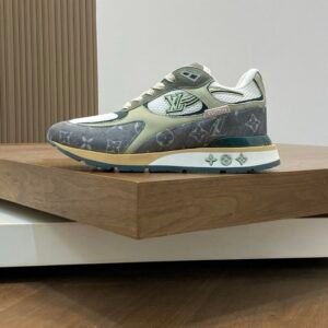 Alternative view of Louis Vuitton Run Away Green Denim