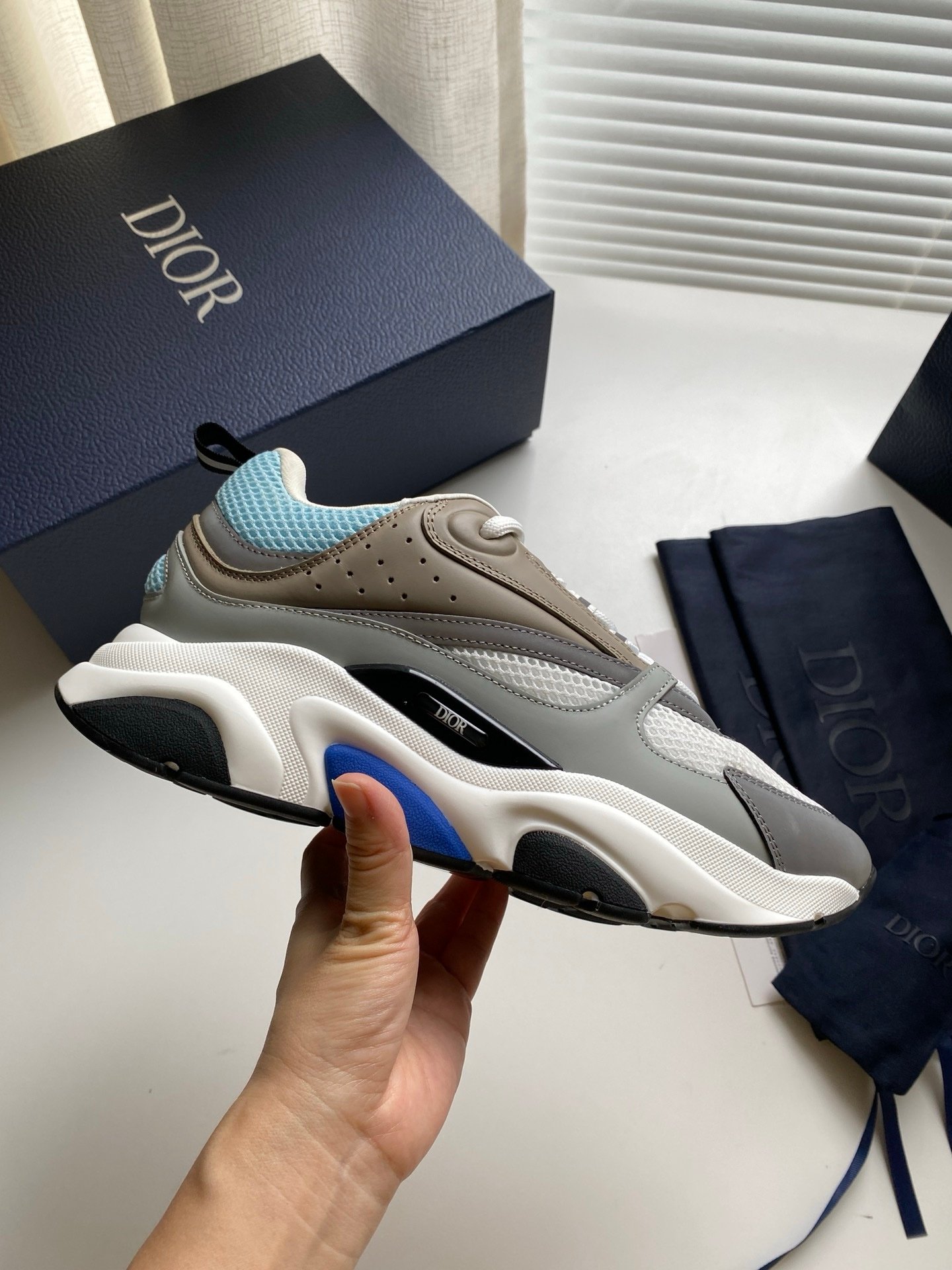 Dior B22 Blue Grey White - Afbeelding 2