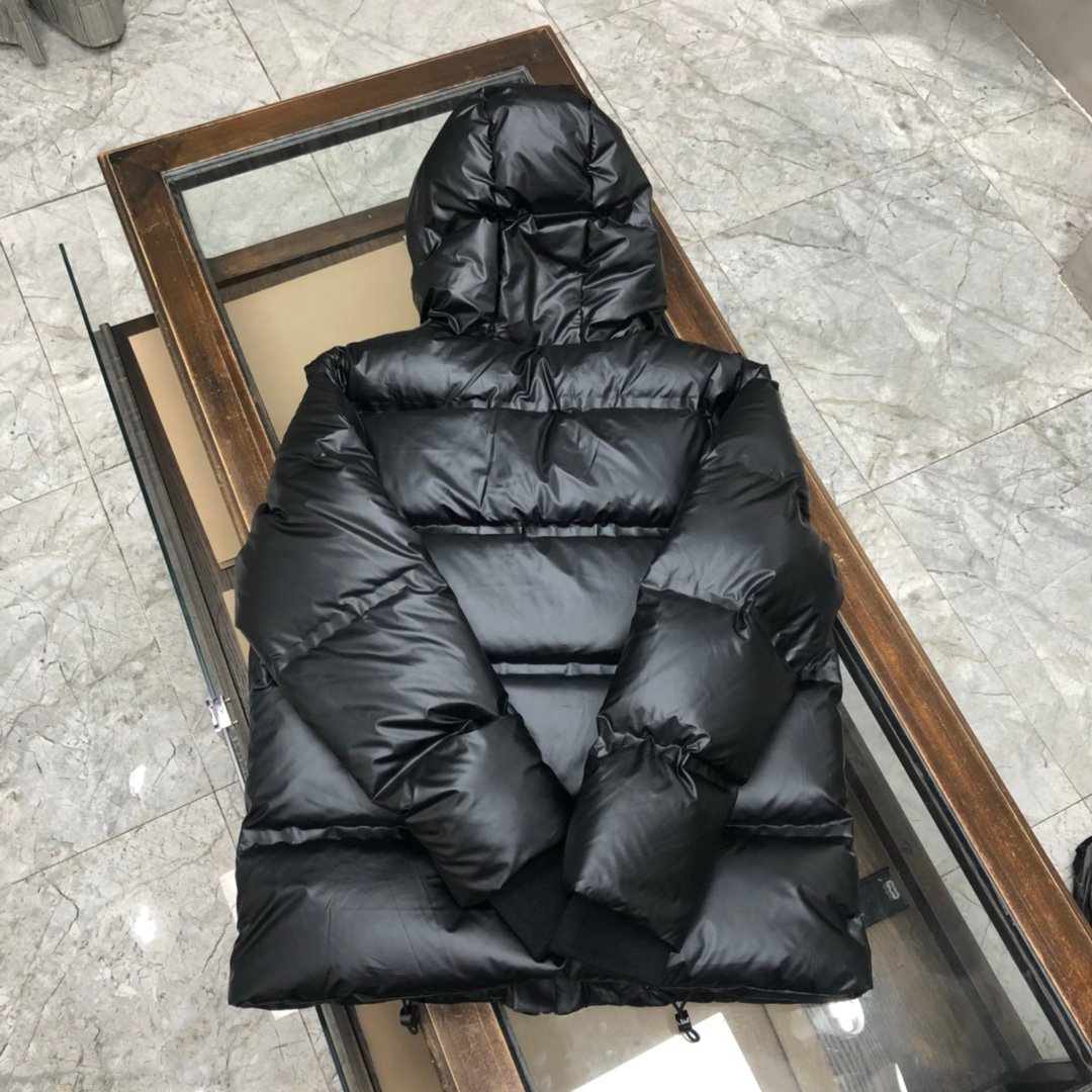 Prada Linea Rossa Re-Nylon Hooded Puffer Jacket Black - Afbeelding 3