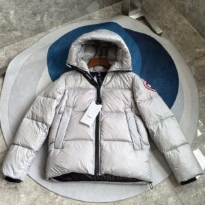 Alternative view of Canada Goose Crofton Puffer White