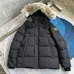 Alternative view of Canada Goose Wyndham Parka Black Label Fur