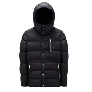 Moncler Bauges Short Down Jacket Black