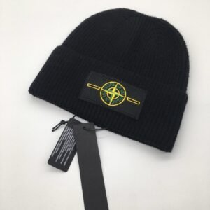 Alternative view of Stone Island Logo Patch Wool Beanie