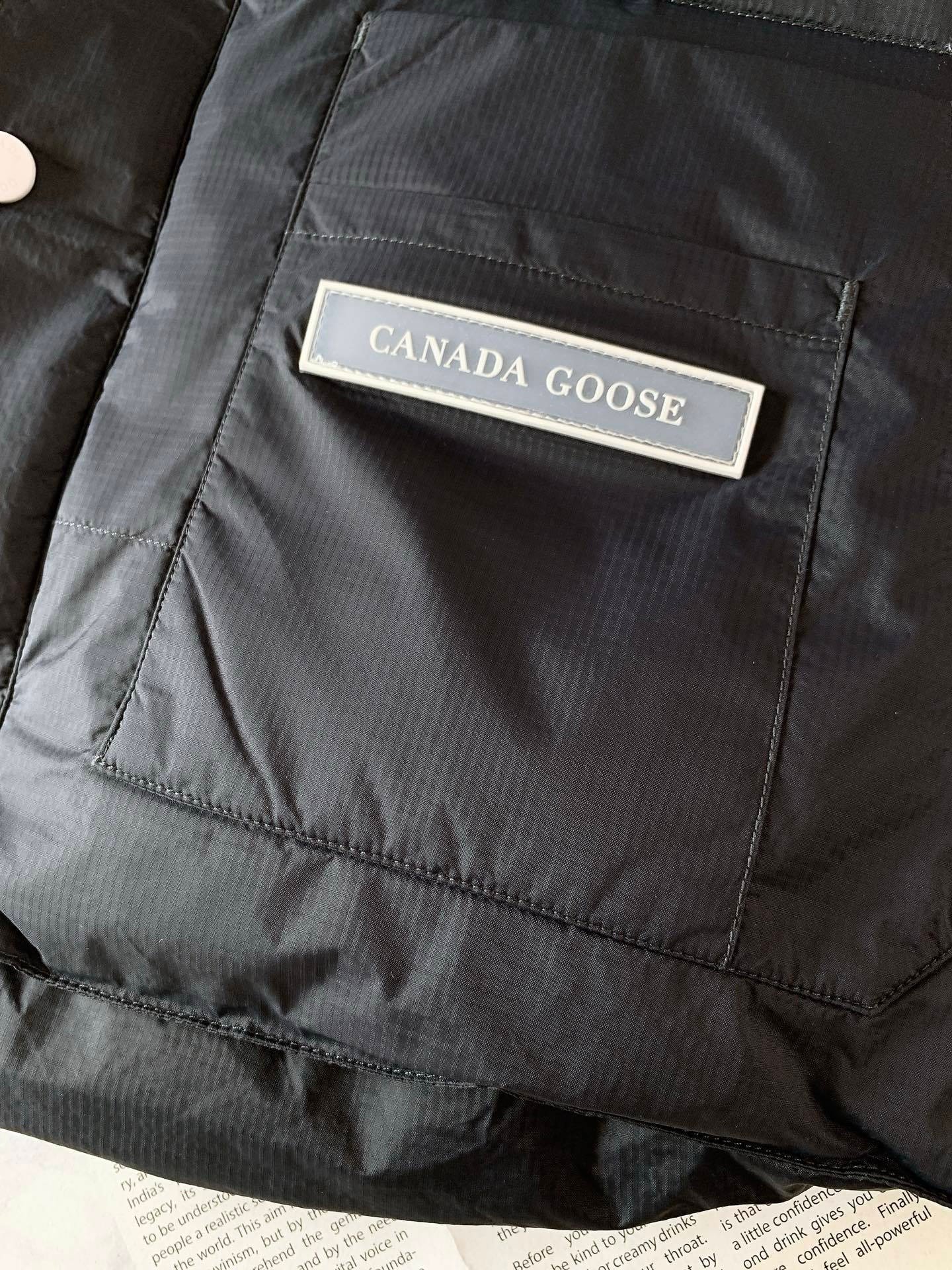 Canada Goose Black Down Northern Light Freestyle Bodywarmer - Afbeelding 7