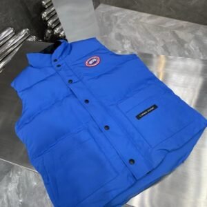 Alternative view of Canada Goose Freestyle Down Bodywarmer In Blue