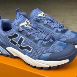 Alternative view of Louis Vuitton Runner Tatic 2:0 Blue