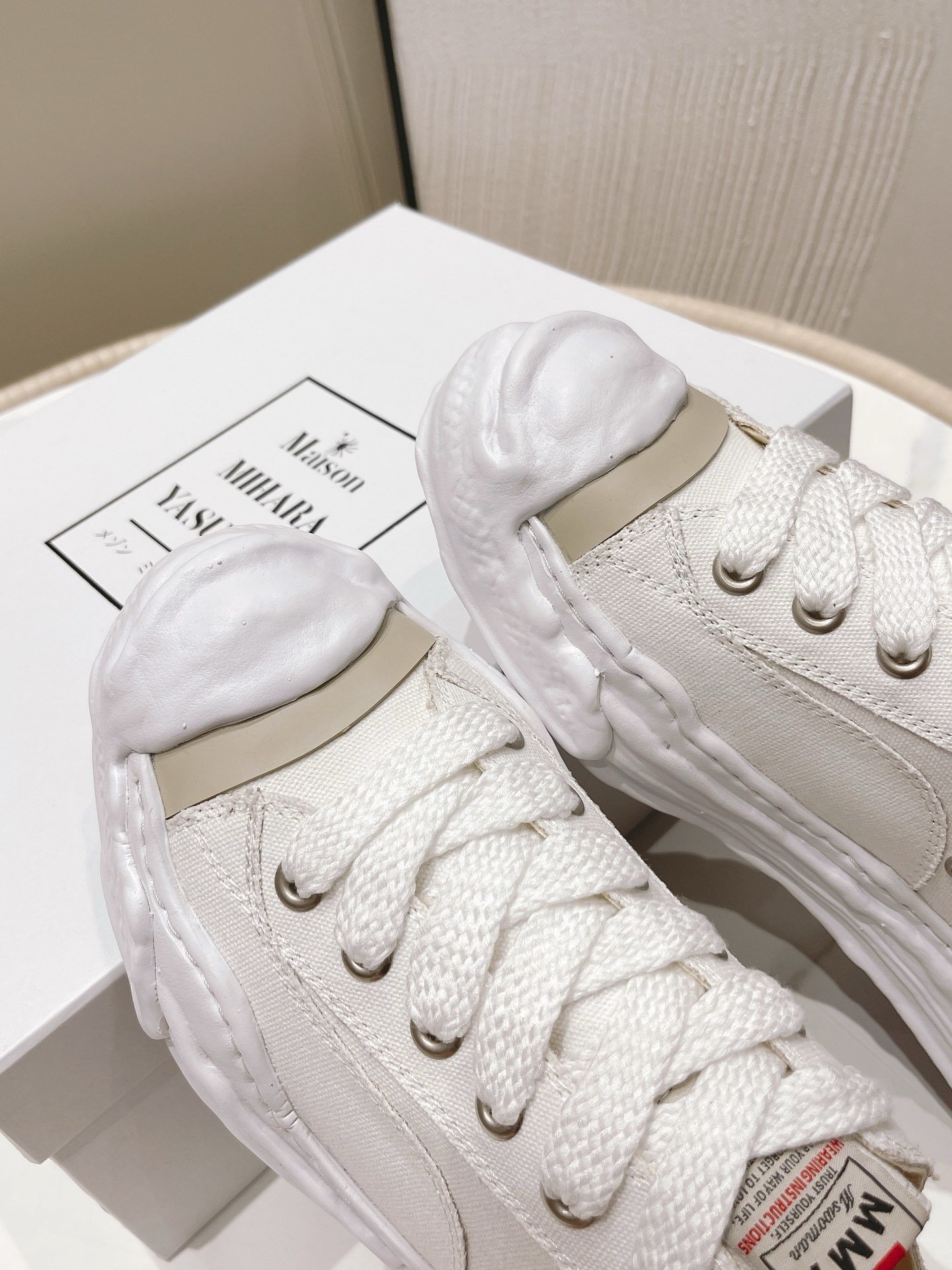 Maison Mihara Yasuhiro Hank OG Sole Canvas Low White - Afbeelding 7