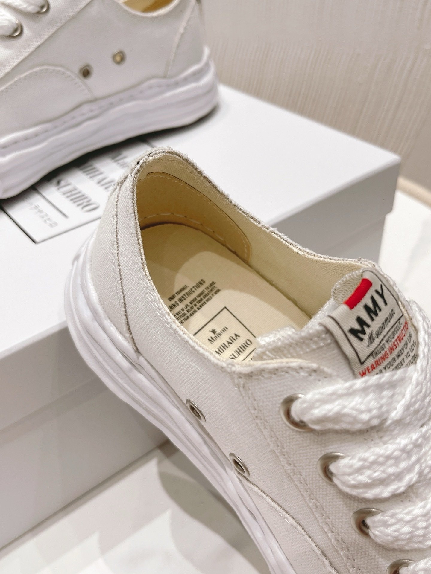 Maison Mihara Yasuhiro Hank OG Sole Canvas Low White - Afbeelding 9
