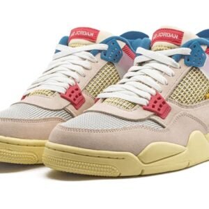 Alternative view of Air Jordan 4 Retro Union Guava Ice