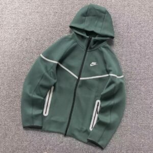 Alternative view of Nike Tech Fleece Reflective  Tracksuit Green