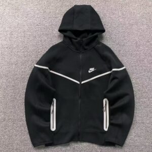 Alternative view of Nike Tech Fleece Reflective  Tracksuit Black