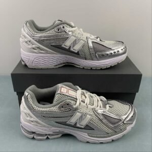 Alternative view of New Balance 1906R  Silver Surfer