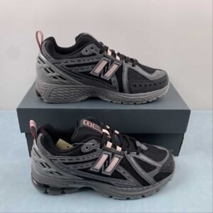 Alternative view of New Balance 1906R Black Pink Moon