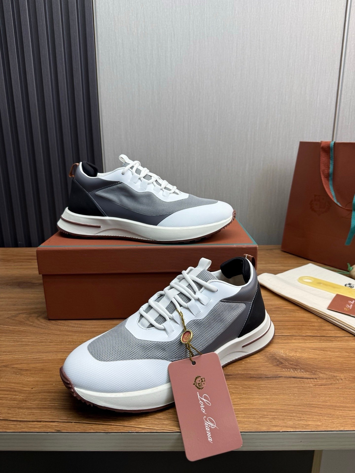 Loro Piana Weekend Walk Technical Mesh White/Grey - Afbeelding 5