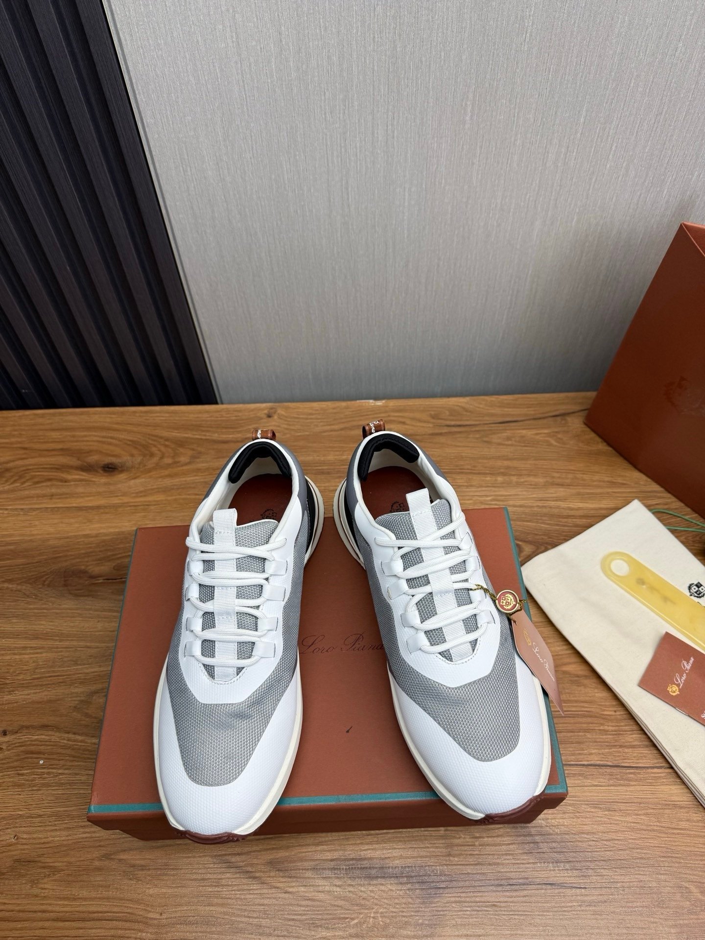 Loro Piana Weekend Walk Technical Mesh White/Grey - Afbeelding 6