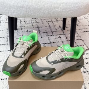 Alternative view of Loewe x On Running Claudsolo Khaki Green Sand