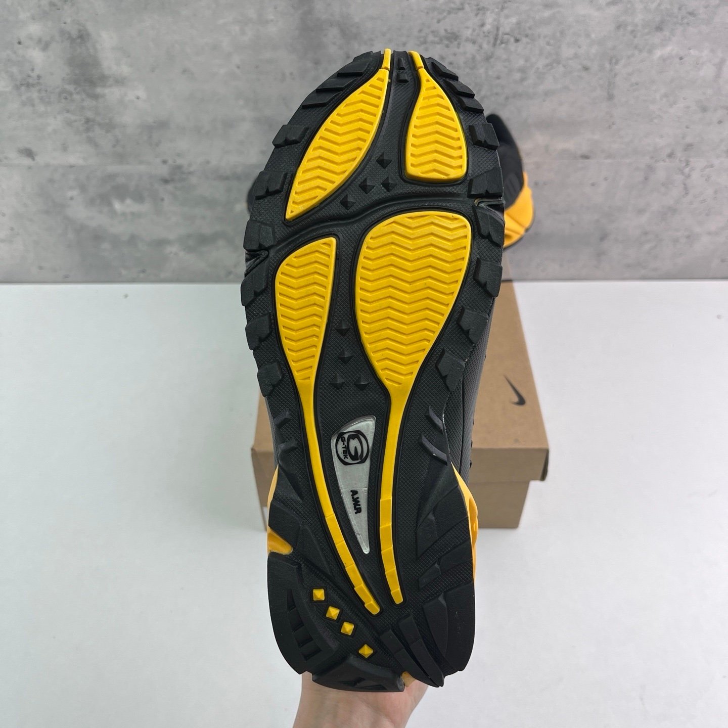 Nocta x Nike Hot Step Air Terra Black University Gold - Afbeelding 6