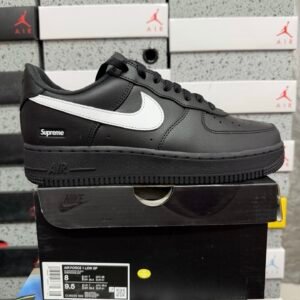Alternative view of Nike Air Force 1 Supreme Low Black/White