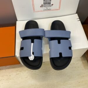Alternative view of Hermes Paris Chypre Calfskin Sea Blue Black