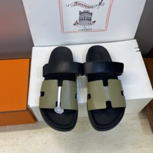 Alternative view of Hermes Paris Chypre Two Tone Calfskin Green/Black