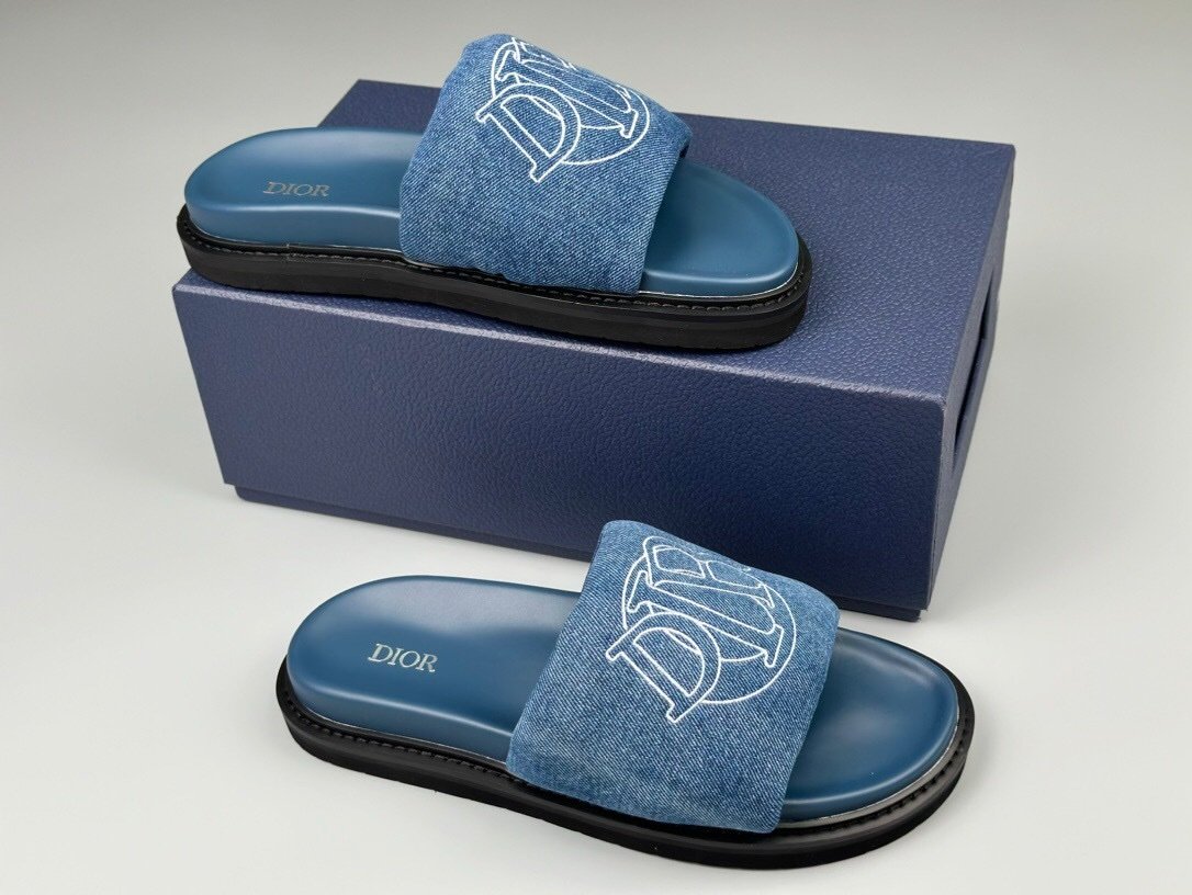 Dior Aqua Blue Quilted Denim Slide Sandals - Afbeelding 4