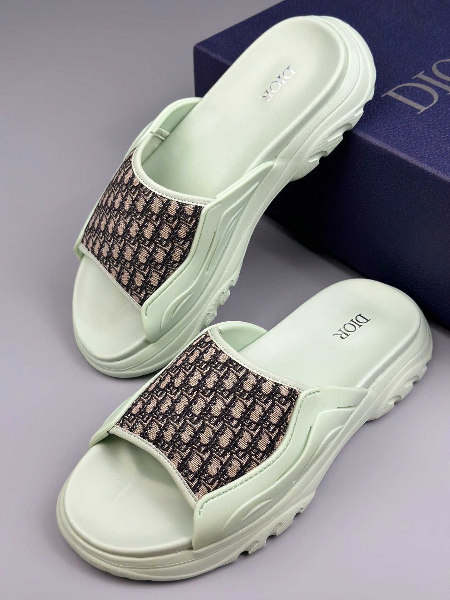 Dior Men’s H-Town Light Green Rubber Oblique Slide - Afbeelding 4