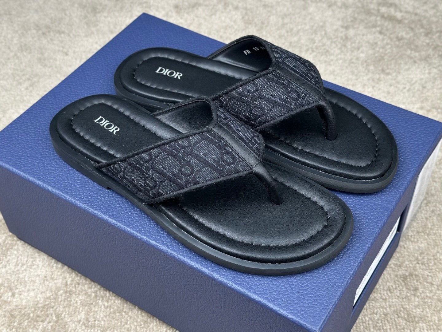 Dior Alias Thong Sandal Black Oblique Jacquard - Afbeelding 2