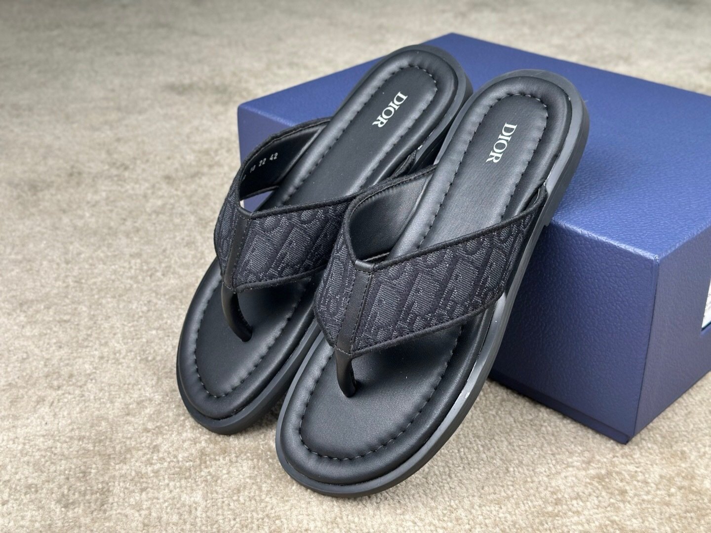 Dior Alias Thong Sandal Black Oblique Jacquard - Afbeelding 3