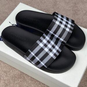Alternative view of Burberry Embossed Logo Slides Black White