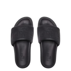 Fendi Roma Embossed Logo Leather Slide In Black